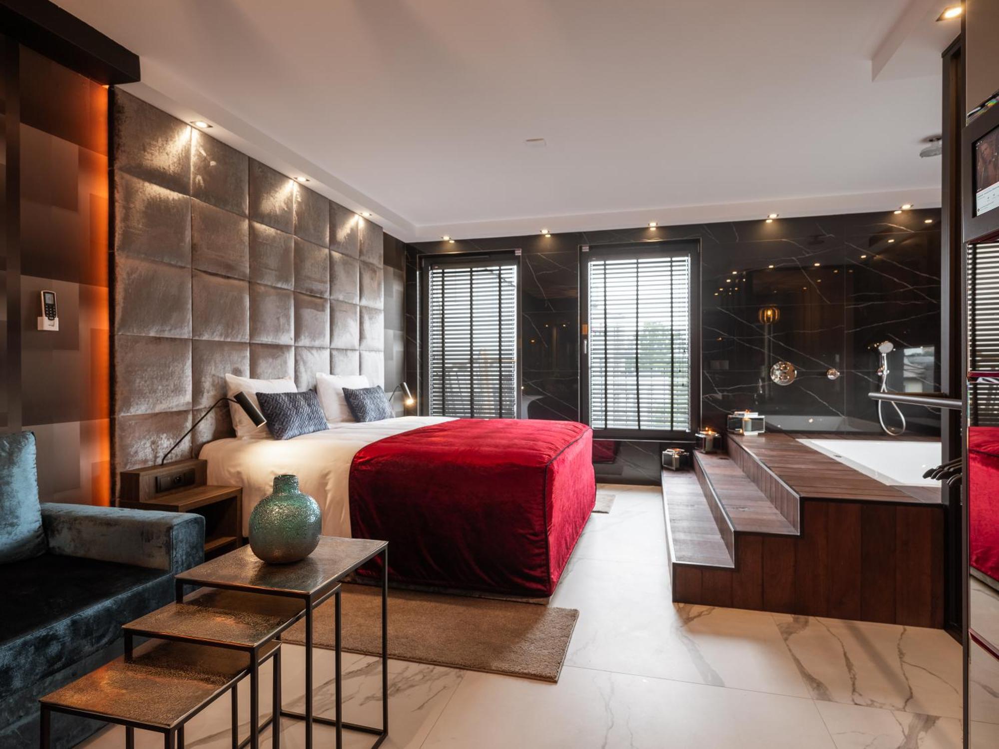 Art Penthouse With Jacuzzi - Krakow Center Apartment Екстериор снимка