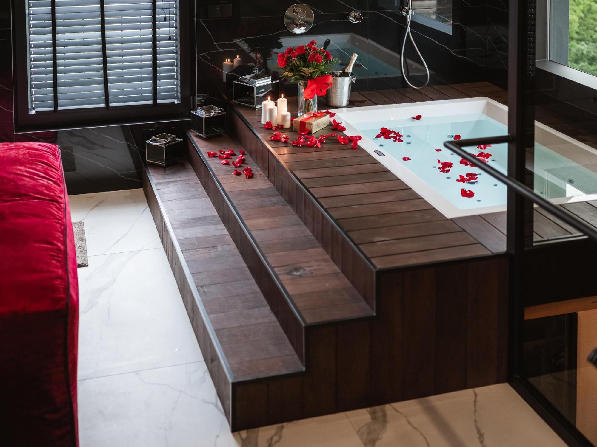 Art Penthouse With Jacuzzi - Krakow Center Apartment Екстериор снимка