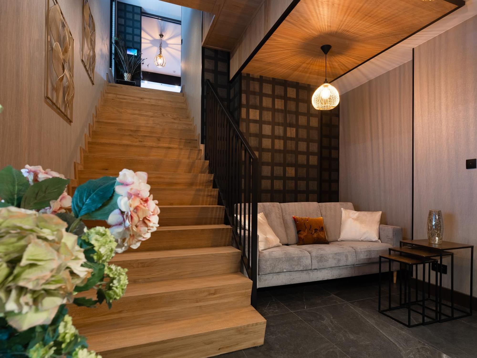 Art Penthouse With Jacuzzi - Krakow Center Apartment Стая снимка